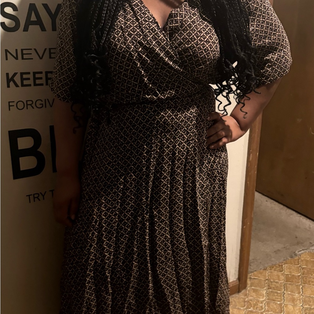 Avenue Brown Geometric Maxi Dress